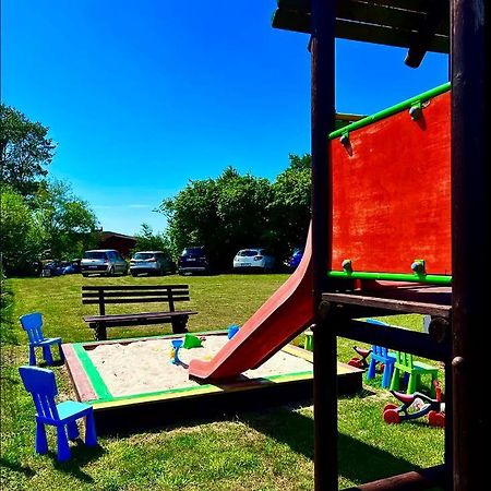 Apartamenty Ostoja Леба Екстериор снимка
