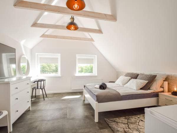 Apartamenty Ostoja Леба Екстериор снимка