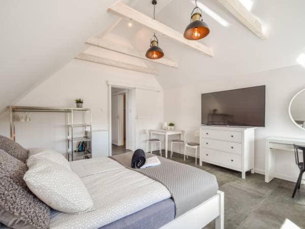 Apartamenty Ostoja Леба Екстериор снимка