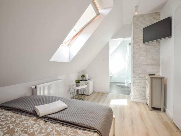 Apartamenty Ostoja Леба Екстериор снимка