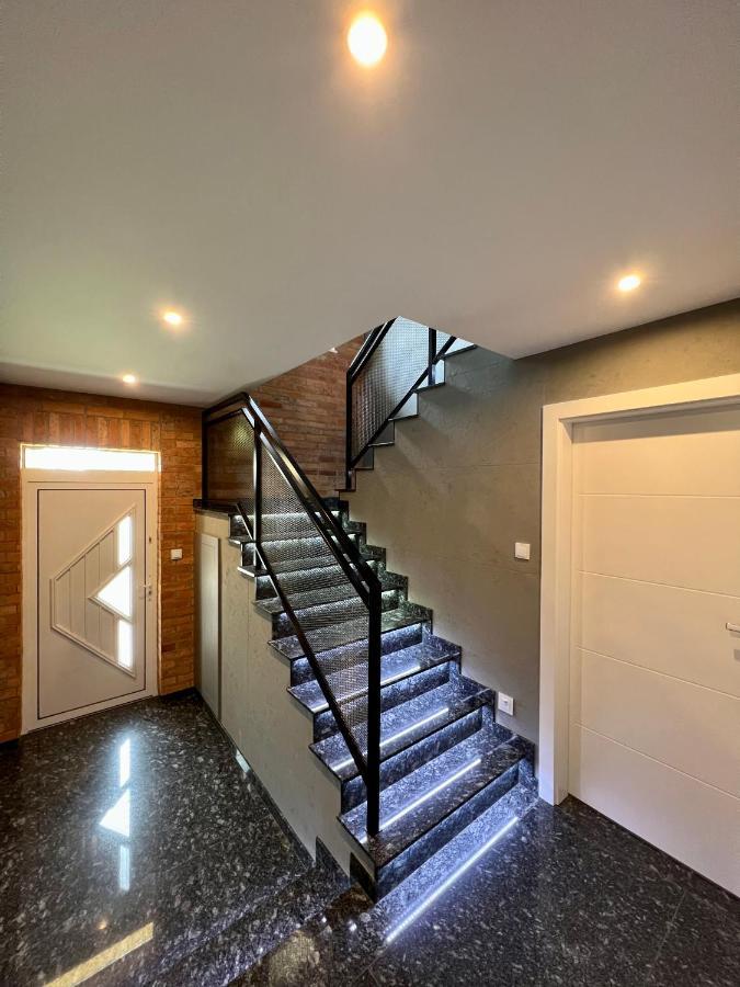 Apartamenty Ostoja Леба Екстериор снимка