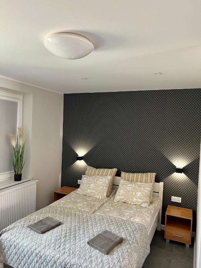 Apartamenty Ostoja Леба Екстериор снимка
