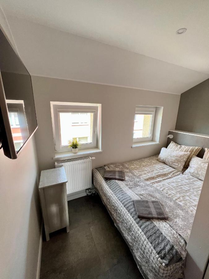 Apartamenty Ostoja Леба Екстериор снимка