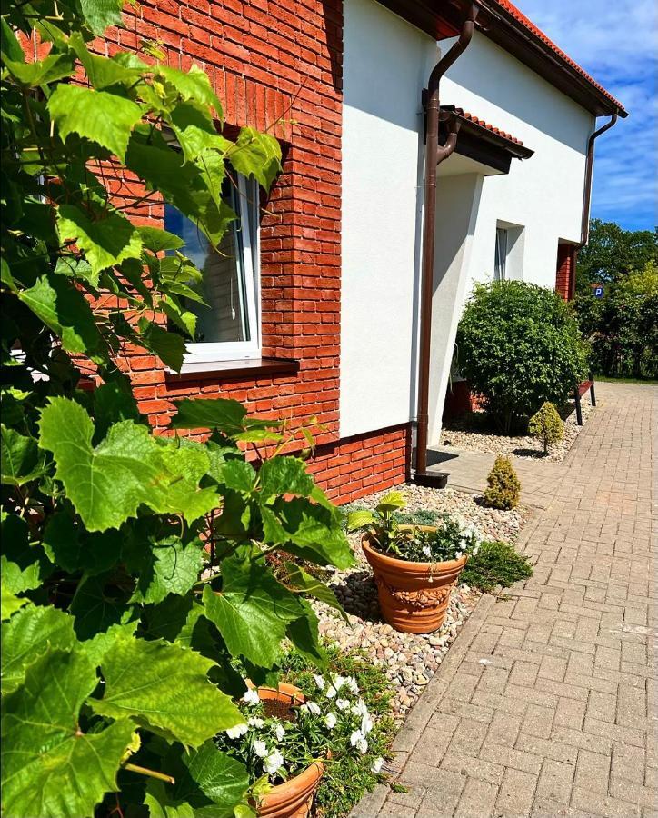 Apartamenty Ostoja Леба Екстериор снимка